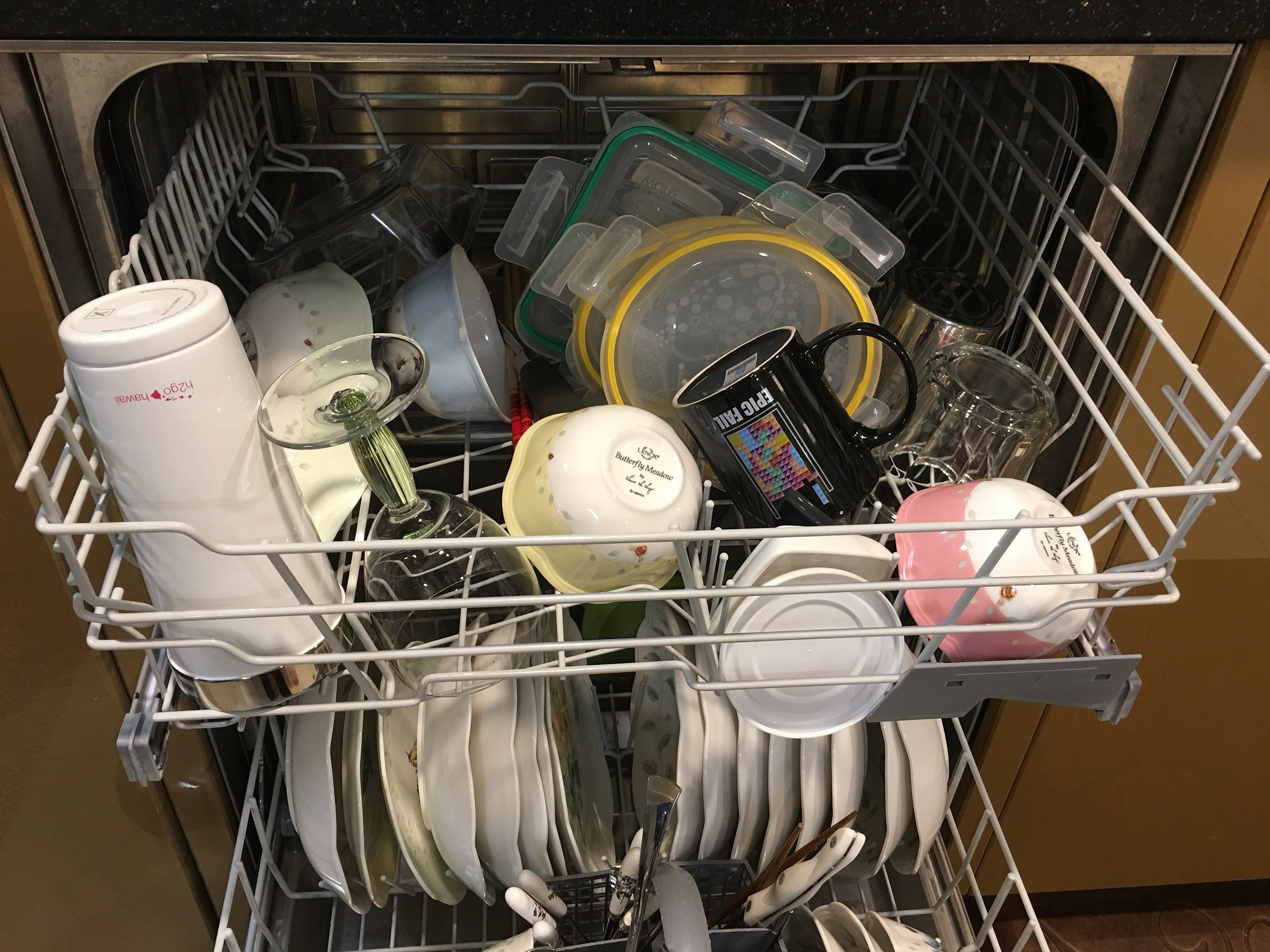 Organize Your Dishwasher Using Tetris